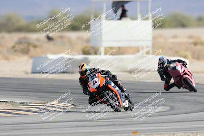 media/Nov-16-2025-Race Pace (Sun) [[8c5fa54630]]/Non Verified Riders (1st 20 Minutes)/4-Turn 16 (1116am)/